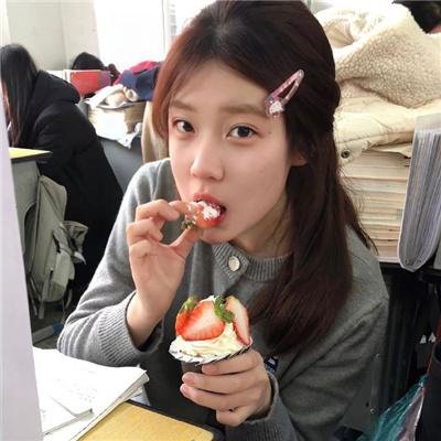 上山遇女妖，觉醒神医传承